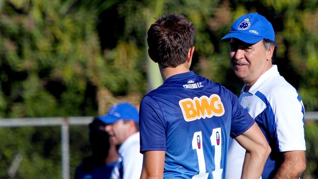 OFF: Brasileirão 2014, Grand Prix de vôlei e muito mais neste domingo no SporTV