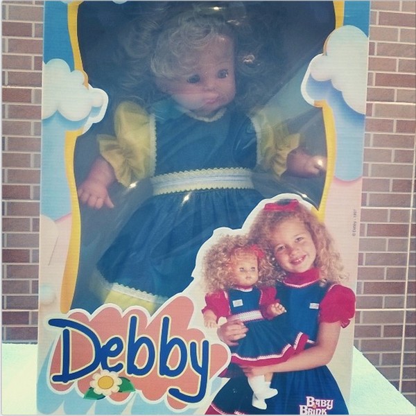 Boneca baseada na Debby, em 1996 (Foto: Reprodução/Instagram)