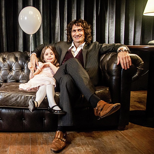 Gabriel Braga Nunes com a filha Maria (Foto: Reprodução/ Instagram)