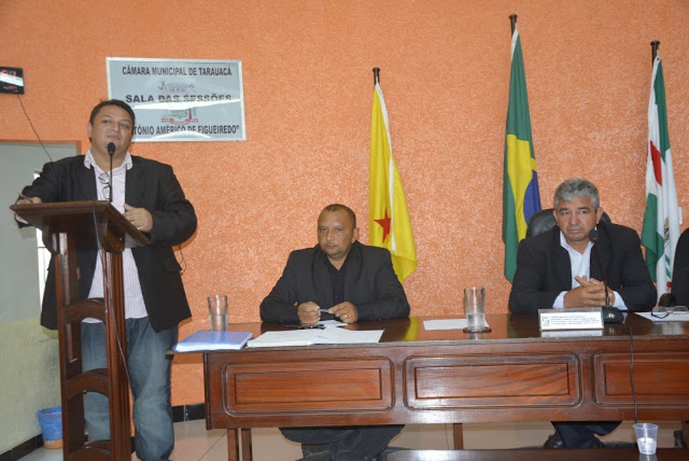 CÃ¢mara aprova lei que homenageia mÃ©dico morto no Acre com nome em praÃ§a de TarauacÃ¡ â Foto: DivulgaÃ§Ã£o/CÃ¢mara de TarauacÃ¡