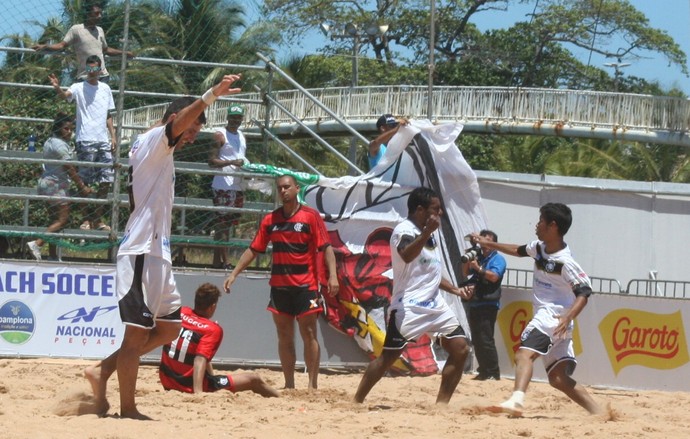 Rio Branco-ES derrota o Flamengo e chega à decisão do Circuito Brasileiro
