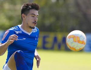 É jogão: Willian espera confronto equilibrado contra rival tradicional