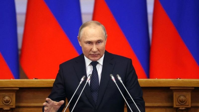 Invasão da Ucrânia, ordenada por Putin, começou em fevereiro (Foto: Getty Images via BBC News)