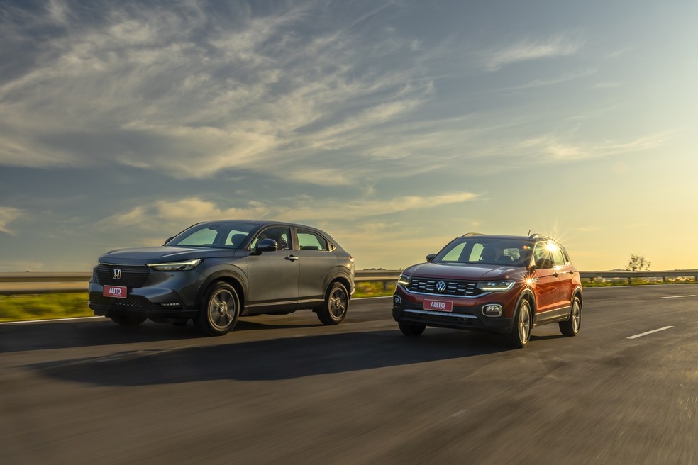 O Honda HR-V tem câmbio CVT, enquanto o T-Cross tem um conversor de torque; veja a diferença — Foto: Bruno Guerreiro/Autoesporte