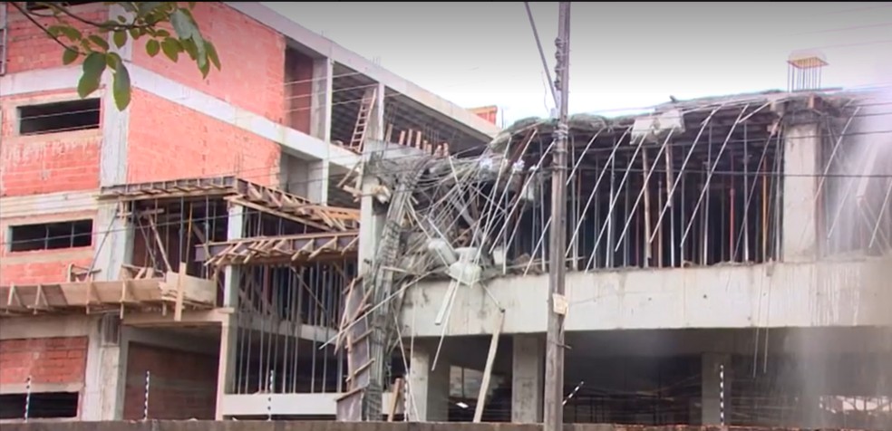 Parte da laje da construção do novo prédio da Faculdade Católica em Porto Velho — Foto: Reprodução