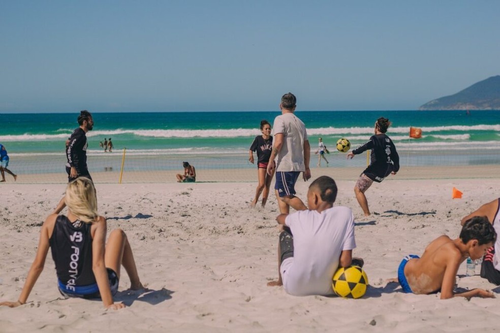 Semana da Juventude, em Cabo Frio, será recheada de atividades esportivas, inclusive na praia — Foto: Divulgação/Prefeitura