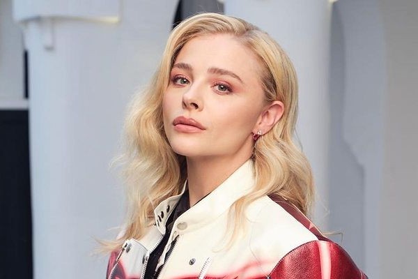 Chloë Grace Moretz cuenta que un 'meme' le provocó un trauma