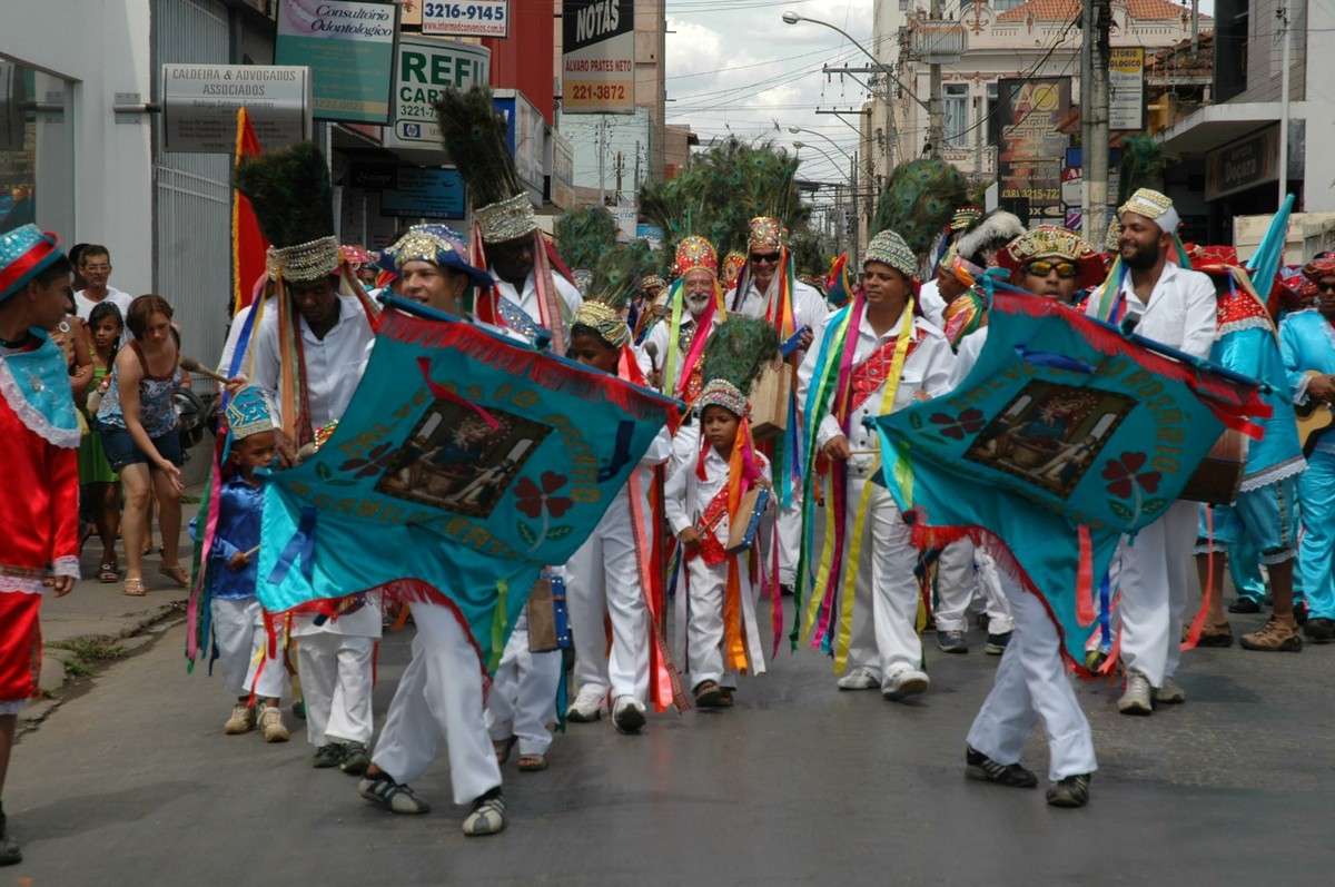 Centenárias Festas de Agosto trazem cor e alegria a Montes Claros ...