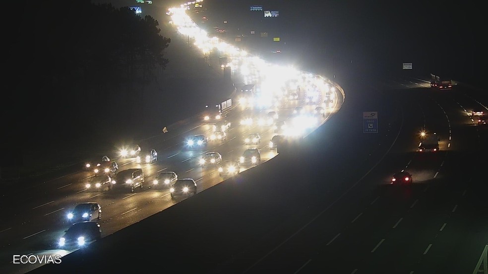 Rodovia dos Imigrantes registra congestionamento — Foto: Reprodução/ Ecovias
