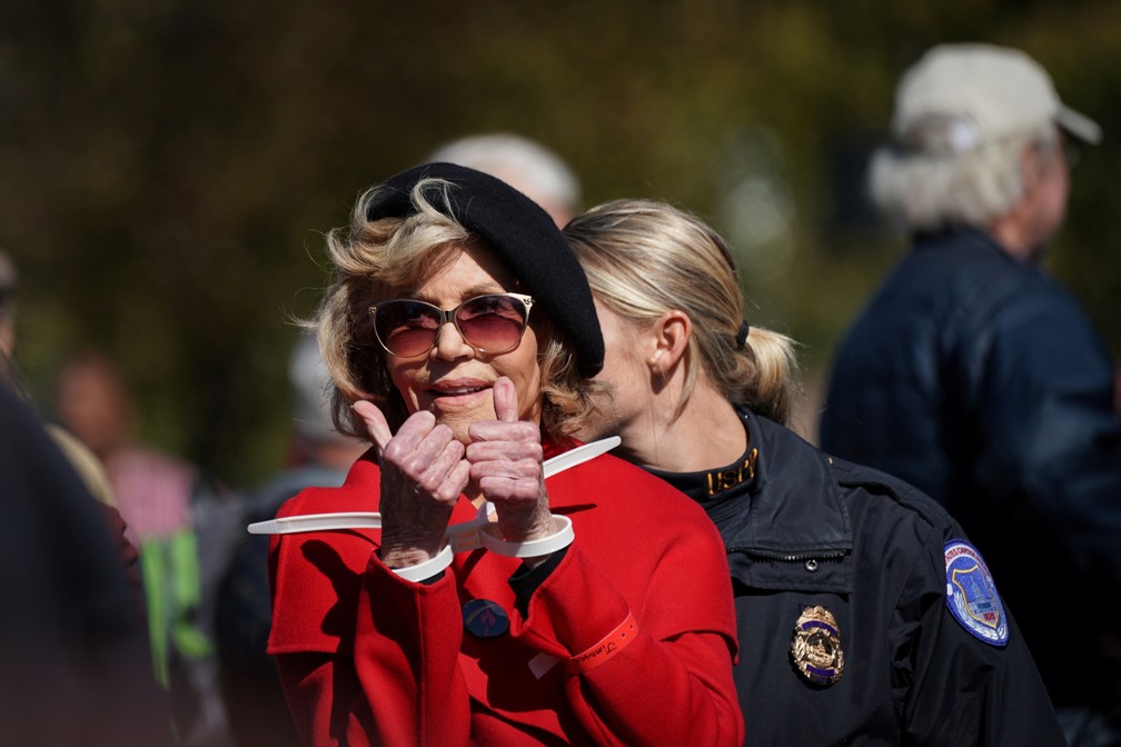 Jane Fonda, atriz de 81 anos, é detida em EUA — Foto: Reuters/Sarah Silbiger