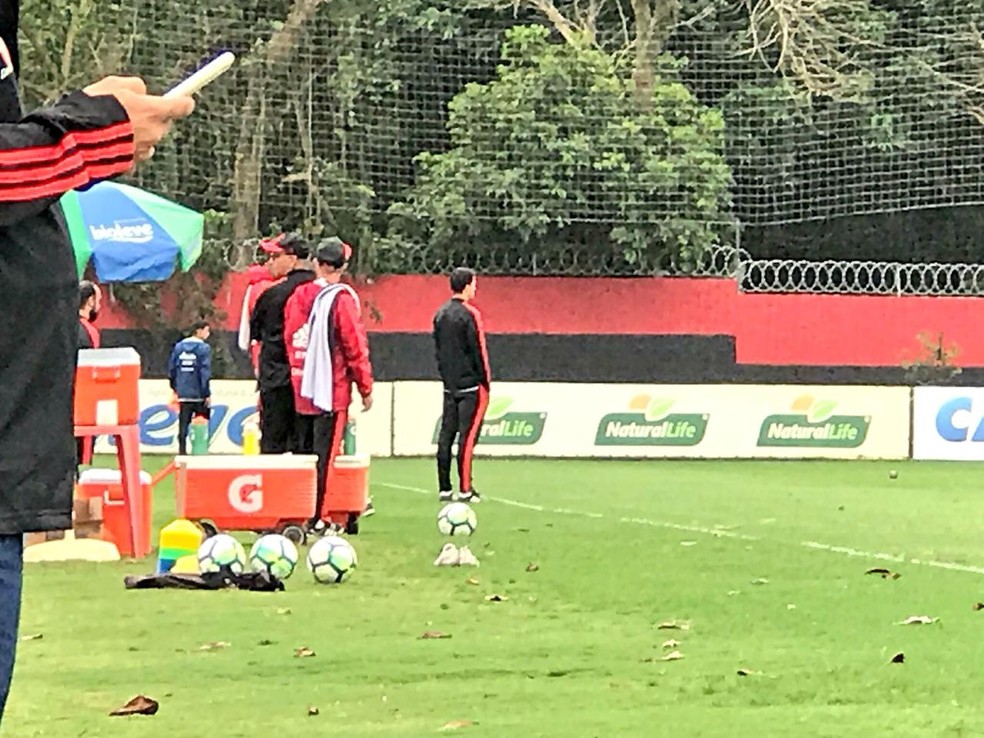 Maur&iacute;cio Barbieri no treino desta segunda-feira &mdash; Foto: Cah&ecirc; Mota/GloboEsporte.com