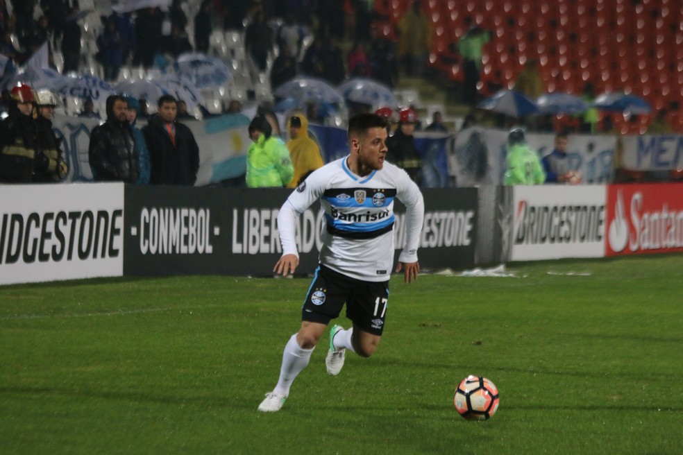 Ramiro é o jogador do Grêmio que mais dá passes (Foto: Eduardo Moura/GloboEsporte.com)