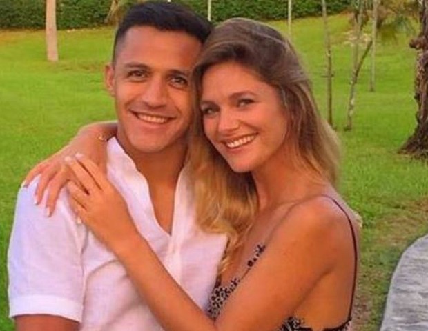 Alexis Sanchez e a ex-esposa Mayte Rodríguez (Foto: reprodução/instagram)