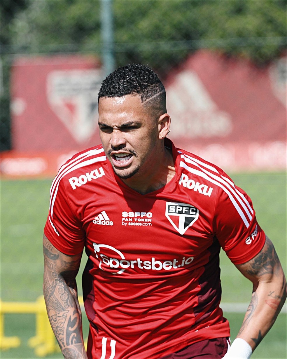 Luciano em treino do São Paulo no CT da Barra Funda — Foto: São Paulo FC