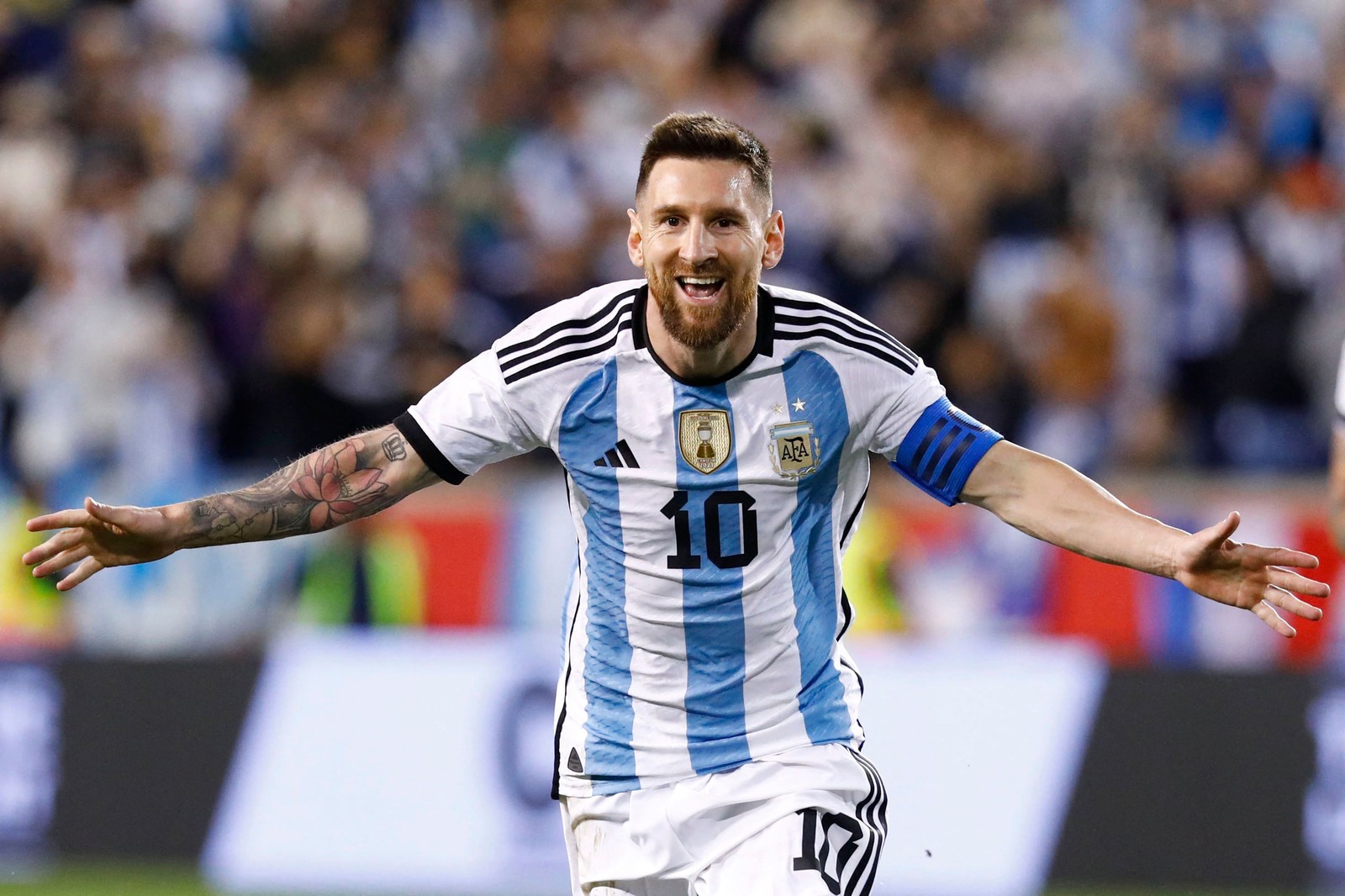 Com 91 gols, Lionel Messi é o artilheiro da Argentina — Foto: ANDRES KUDACKI/AFP