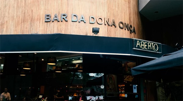 Bar da Dona Onça (Foto: Reprodução /  YouTube)