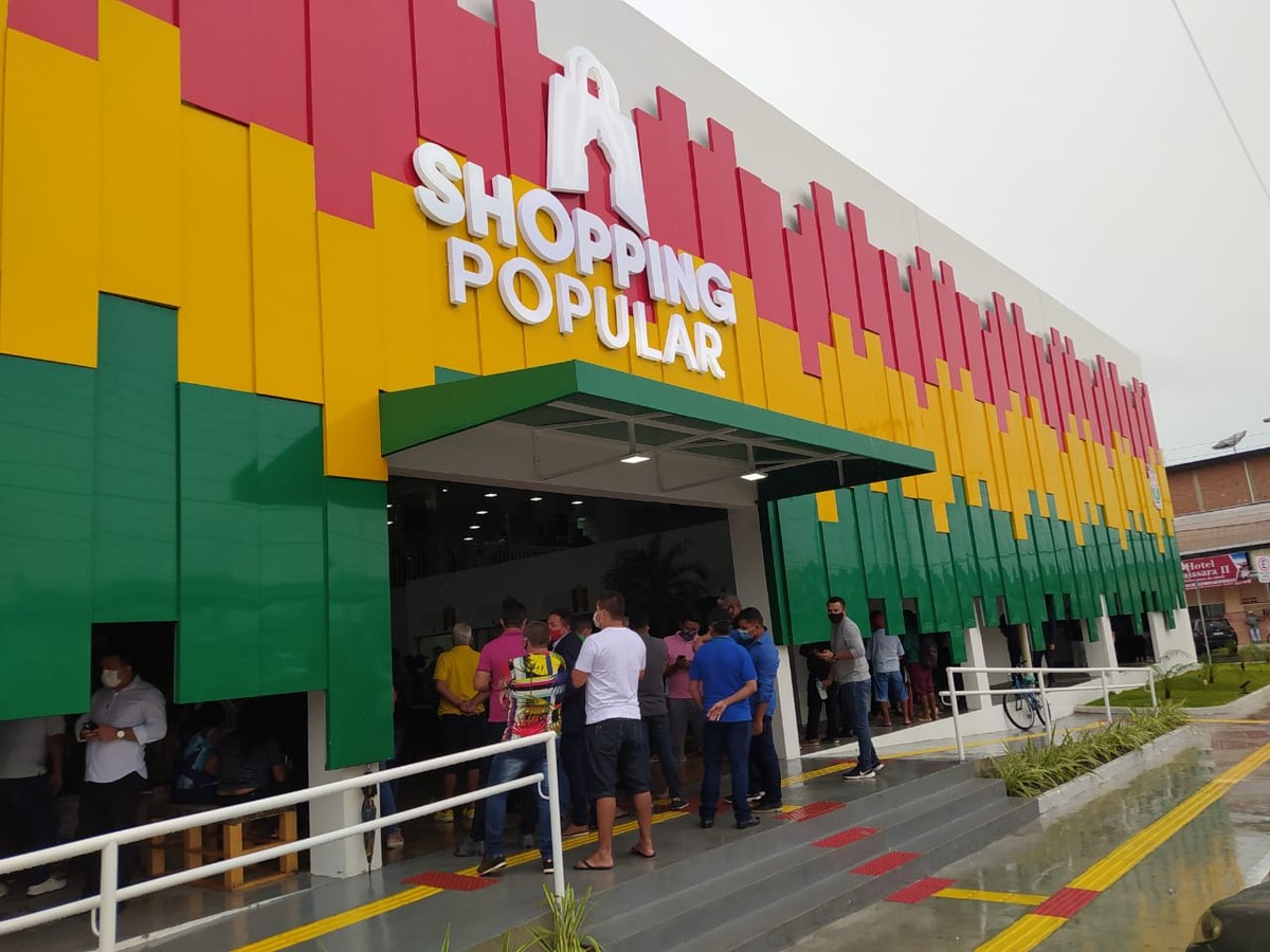 Com 114 boxes, feira e praça de alimentação, Shopping Popular de Macapá ...