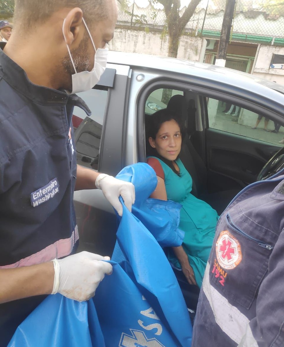 Líliane deu à luz dentro do carro em Santos — Foto: Divulgação/Prefeitura de Santos