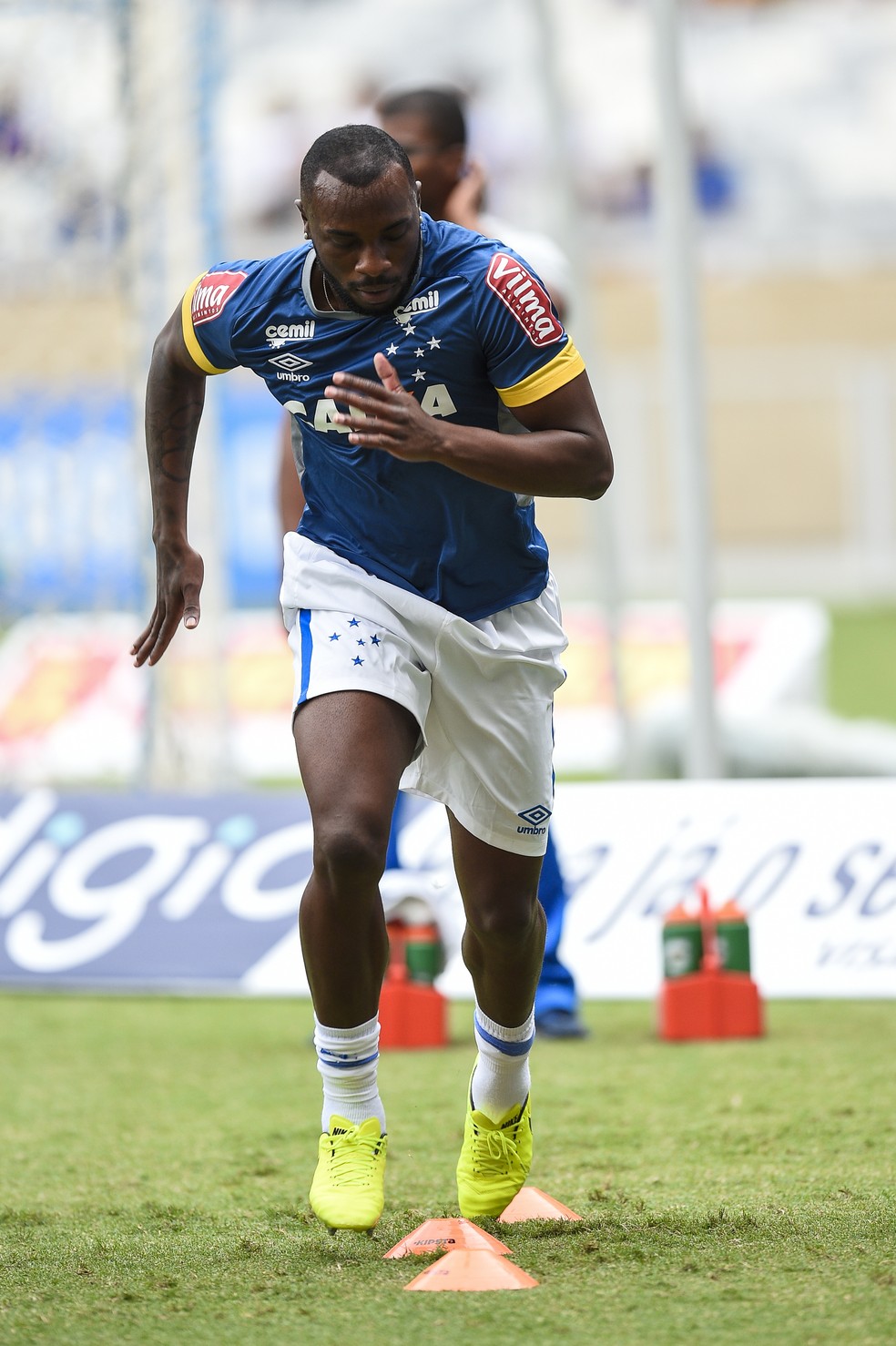 Manoel fica próximo de liberação, e Arrascaeta demora mais para ter alta