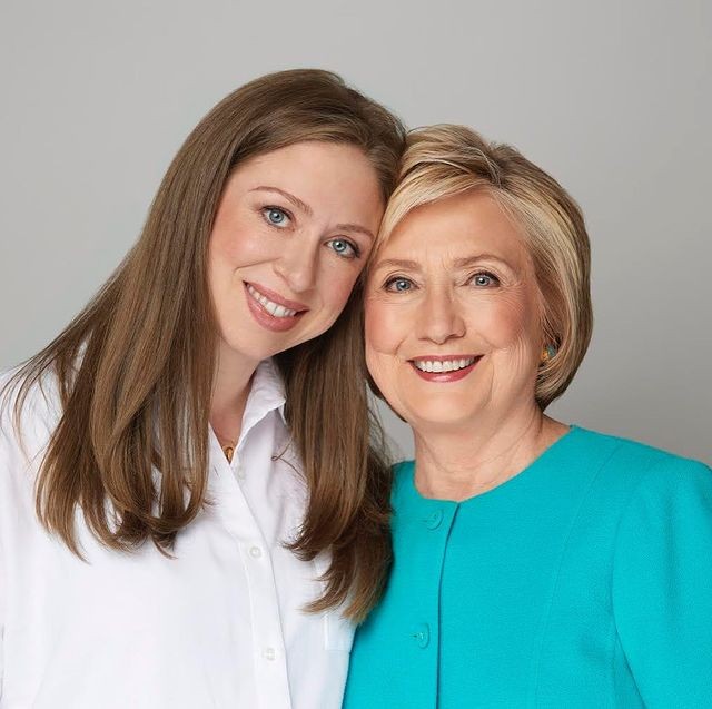 Hillary Clinton faz homenagem à filha, Chelsea (Foto: Reprodução / Instagram)