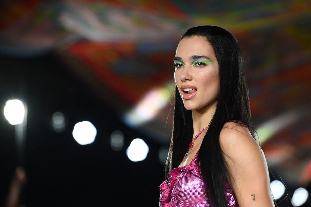 Dua Lipa se torna a mulher a ficar mais pace no essential rating da Billboard com ‘Levitating’ |  Rock in Rio 2022