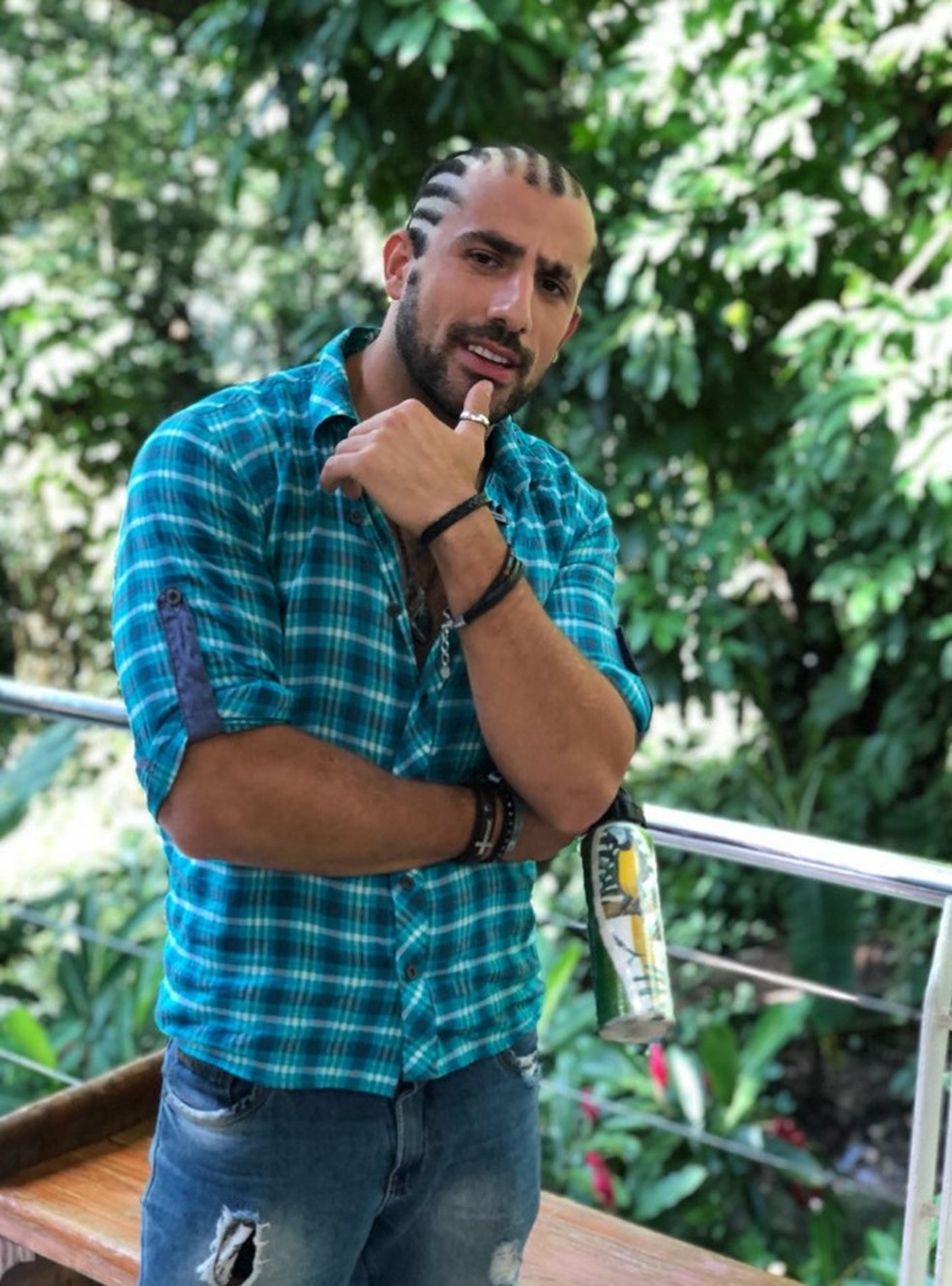 Kaysar, segundo colocado do "BBB18", participa do "Mais Você" (Foto: Reprodução/Twitter)