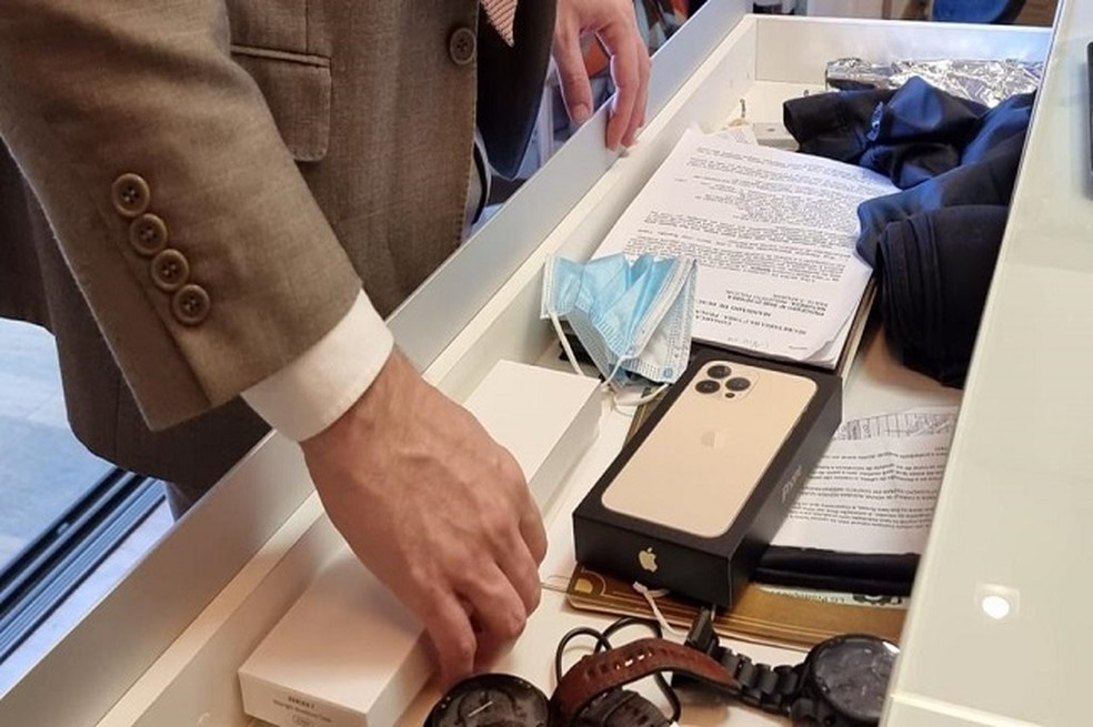 Quatorze mandados de busca e apreensão foram cumpridos em casa, empresas e escritório de contabilidade na Grande BH — Foto: MPMG/Divulgação
