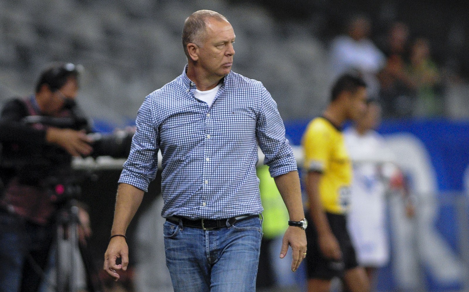 Mano destaca nível da semifinal, comemora semana cheia e pede paciência com Mayke