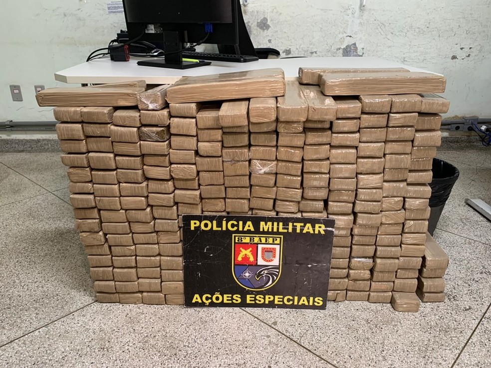 Mais de 200 quilos de maconha foram apreendidos em Presidente Prudente &mdash; Foto: Marcelo Pereira/TV Fronteira