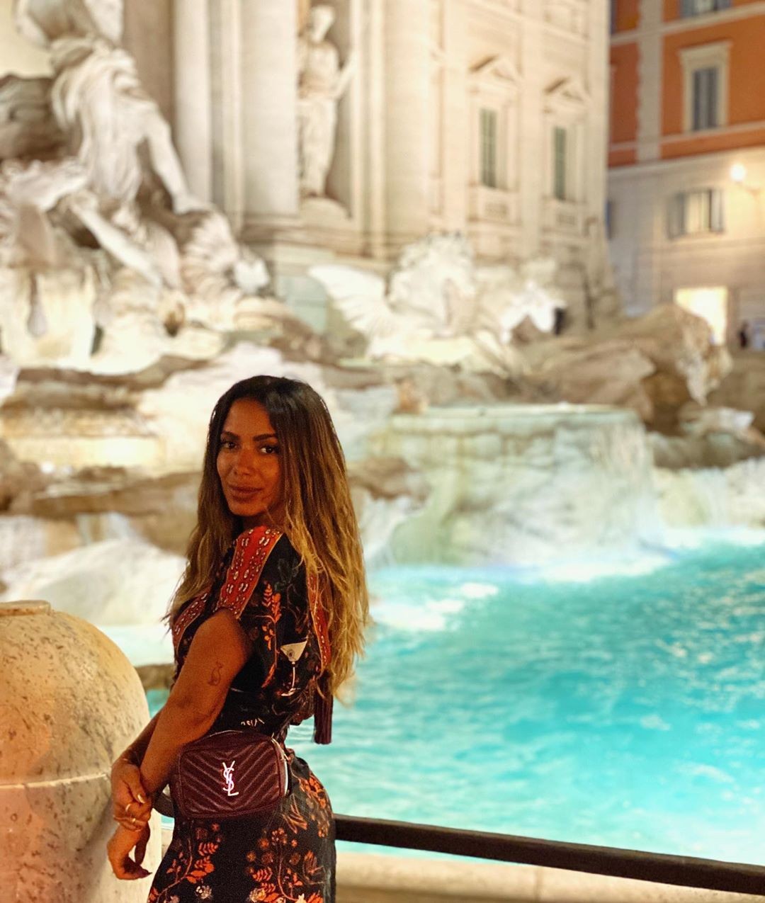 Anitta está em Roma, na Itália, e tem visitado pontos turísticos (Foto: Reprodução/Instagram)
