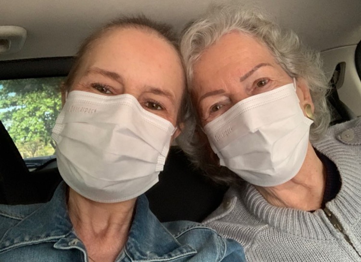 Susana Naspolini está em tratamento contra um câncer no osso da bacia (Foto: Reprodução / Instagram)