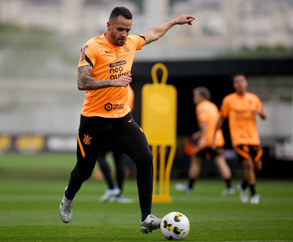 Renato Augusto em treino do Corinthians — Foto: Rodrigo Coca/Ag. Corinthians