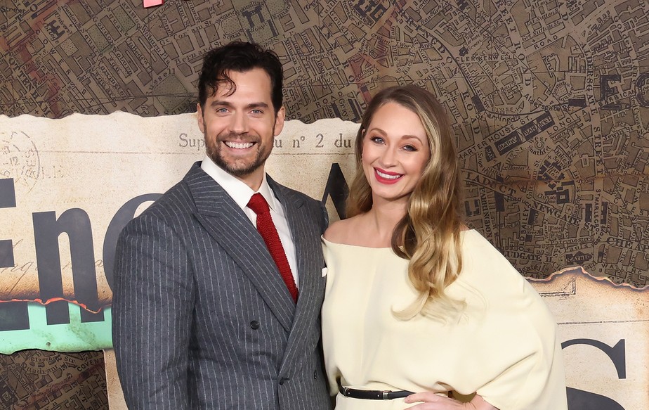 Henry Cavill e namorada Natalie Viscuso estreiam no tapete vermelho ...