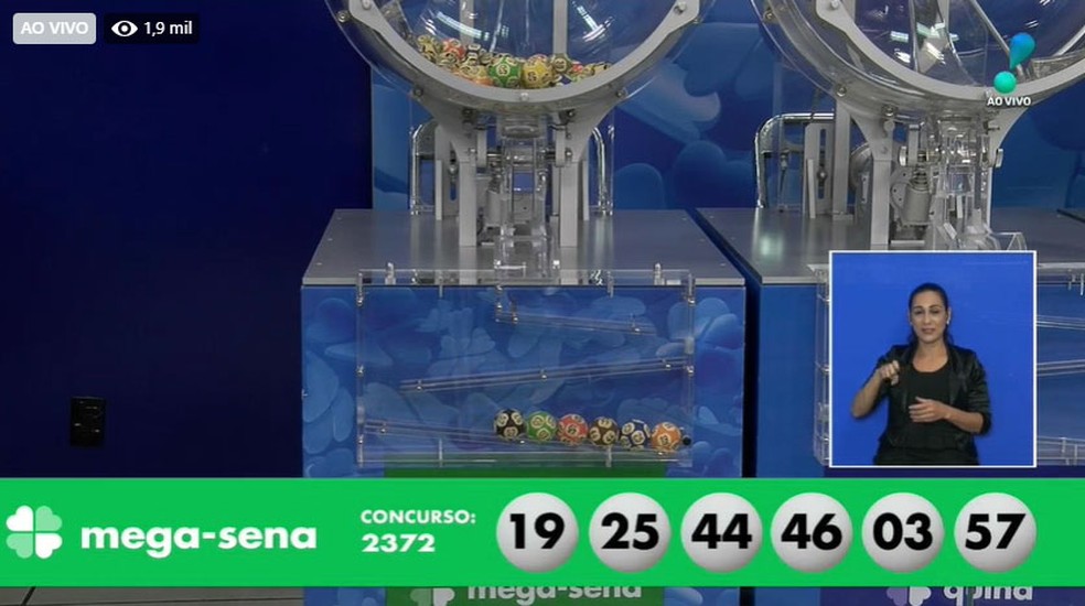 Dezenas sorteadas no concurso 2.372 da Mega Sena — Foto: Reprodução/Facebook/CEF