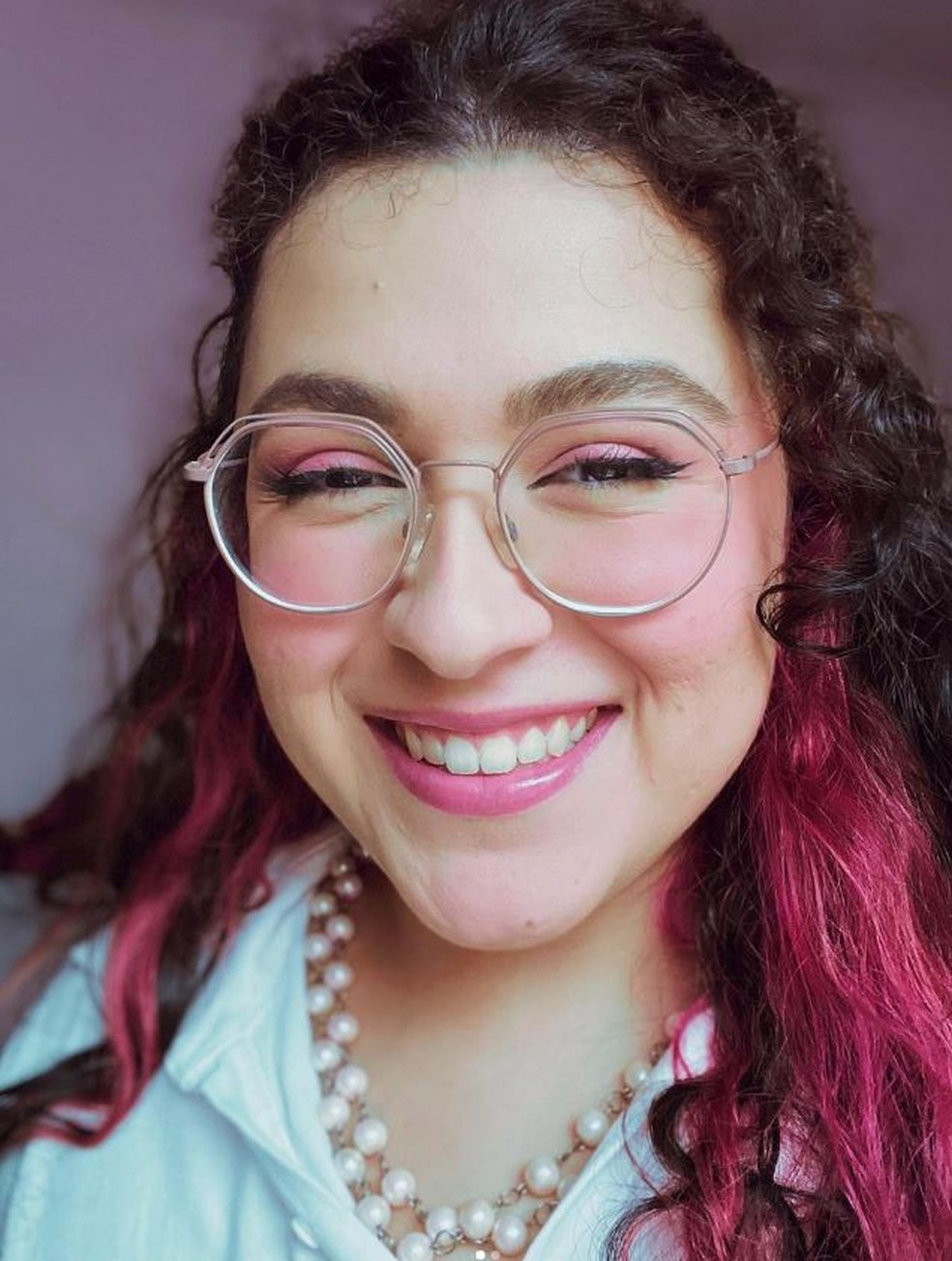 Carol quer apostar mais no perfil dedicado a maquiagem e cuidados com a pele — Foto: Arquivo pessoal 