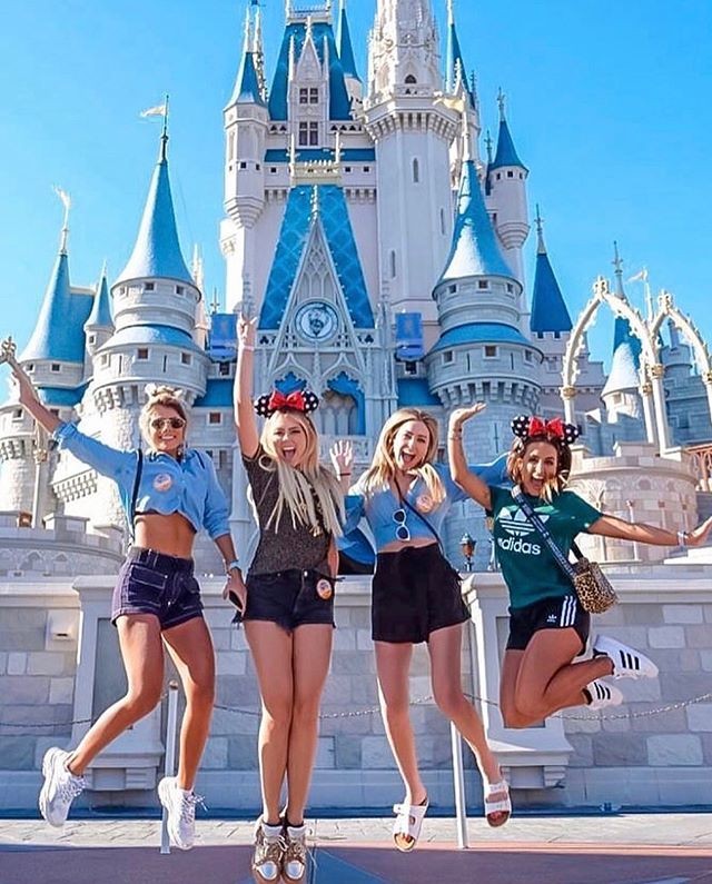 Ex-BBBs Hariany, Isabella, Paula e Carol na Disney (Foto: Reprodução Instagram)