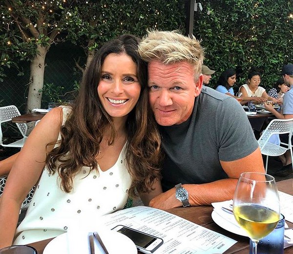O chef e apresentador Gordon Ramsay com a esposa (Foto: Instagram)