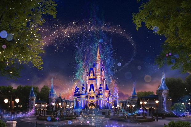 In this artist rendering, Cinderella Castle becomes a Beacon of Magic in Magic Kingdom Park at Walt Disney World Resort in Lake Buena Vista, Fla. As part of “The World’s Most Magical Celebration” honoring Walt Disney World Resort’s 50th anniversary beginn (Foto: Divulgação)