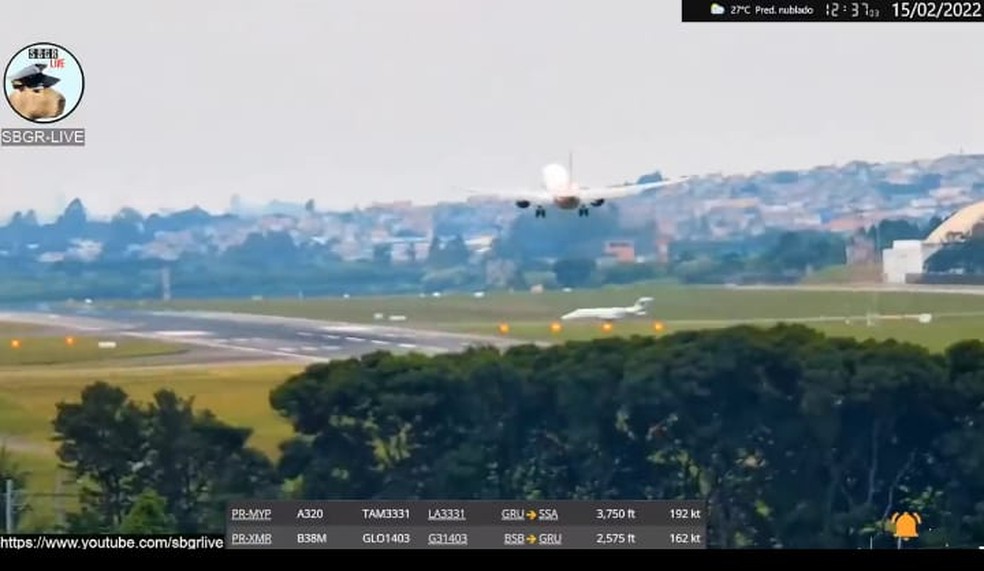 Avião da Gol arremete ao ser alertado sobre jatinho na pista de pouso — Foto: Reprodução