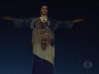 Cristo Redentor ganha iluminação com temas natalinos