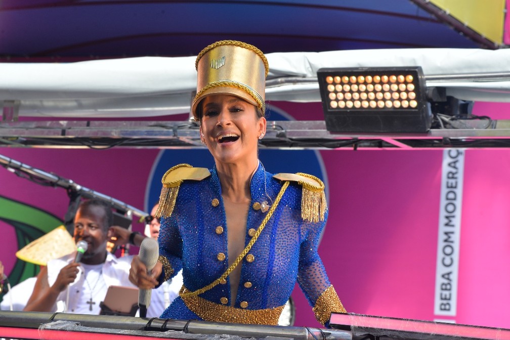 Claudia Leitte no carnaval de Salvador nesta segunda-feira (24) — Foto: Joilson César/Ag Haack