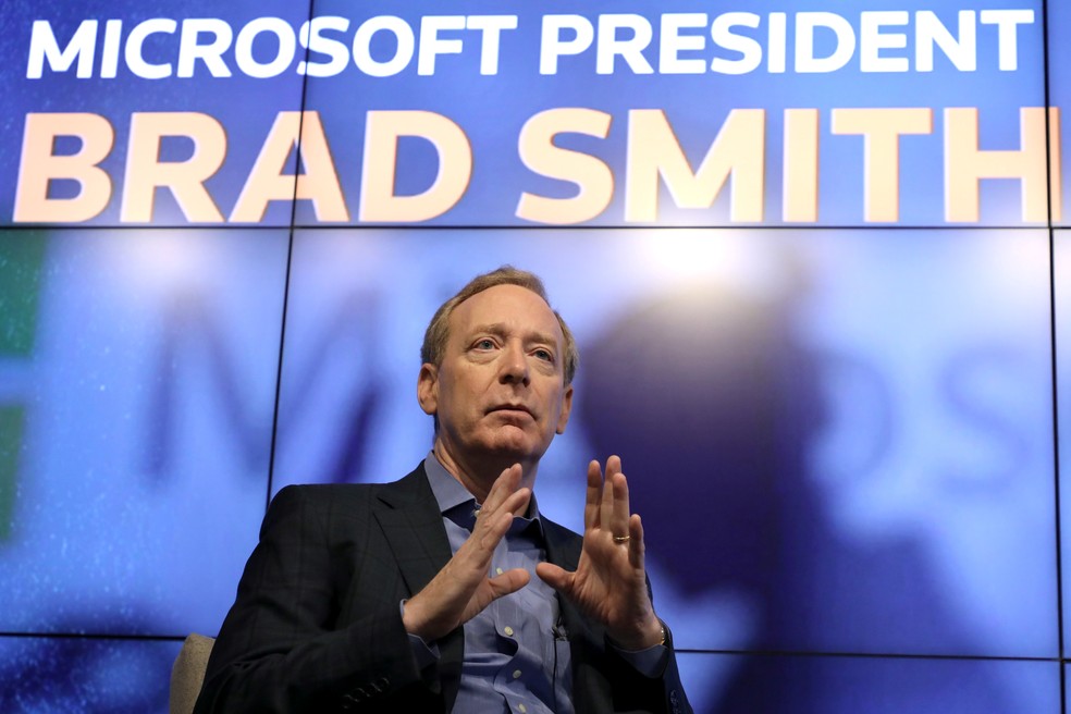 Brad Smith, executivol da Microsoft, em evento da agência Reuters — Foto: Gary He/Reuters