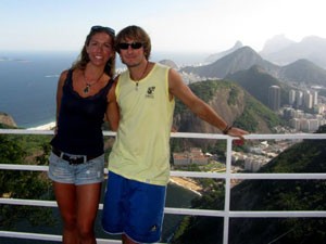 O casal Brock Wilson e Deirdre Fitz-William em viagem ao Rio de Janeiro (Foto: Arquivo pessoal)