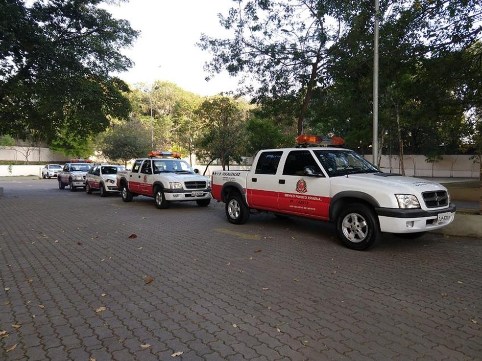 Ação coleta amostras para verificar qualidade do combustível — Foto: Secretaria da Fazenda e Planejamento