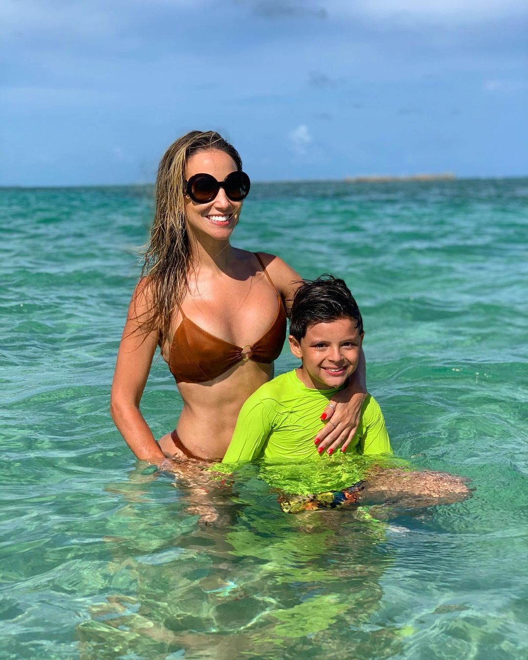 Bernardo, filho de Cristiano Araujo e a mãe, Elisa (Foto: Reprodução/Instagram)