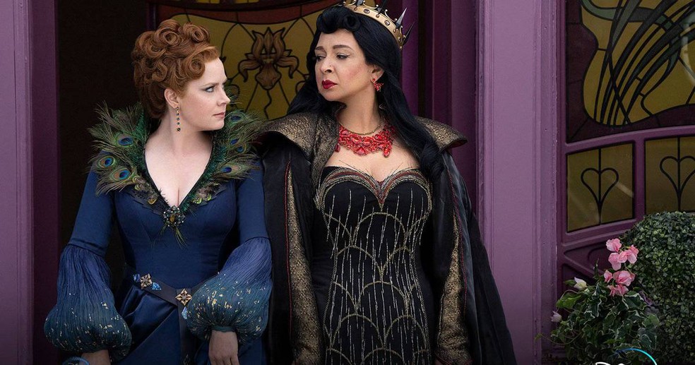 Maya Rudolph interpreta a antagonista Malvina em 'Desencantada' — Foto: Divulgação/Disney