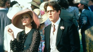 Quatro Casamentos e Um Funeral (1993) - Esse clássico das comédias românticas gira em torno da turma de Hugh Grant (Charles). No primeiro casamento do título, Hugh conhece Andie MacDowell (sempre linda, como pode?) e o resto é história!
