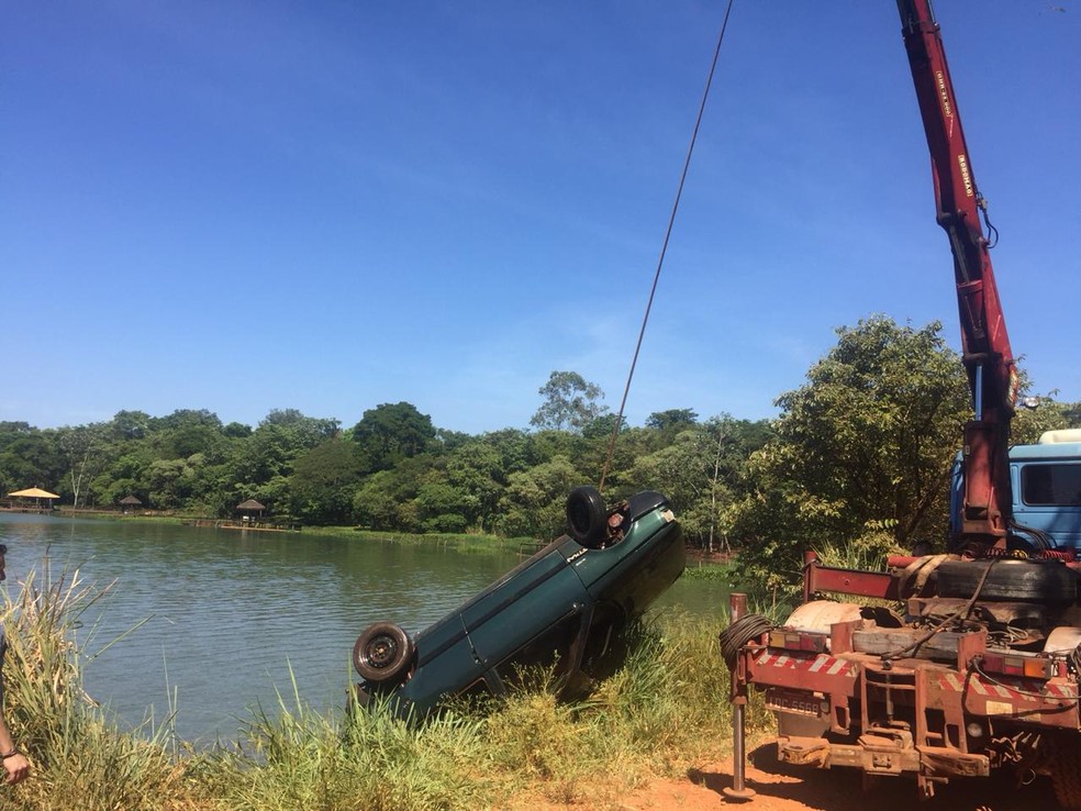 Acidente Na Ponte Do Rio Paranapanema Motorista Morre Apos Carro Cair No Rio Paranapanema Em Palmital