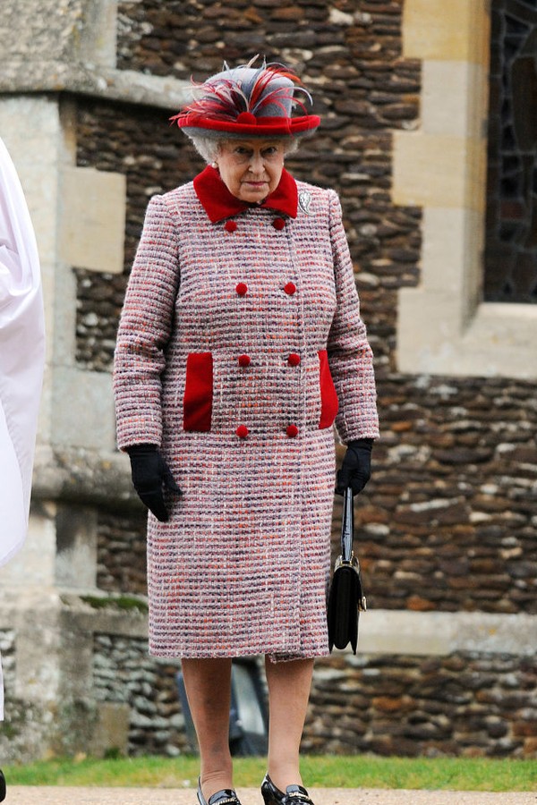 SANDRINGHAM, ENGLAND - DECEMBER 25:  Queen Elizabeth II attends the Christmas Day service at St Mary Magdalene Church on December 25, 2008 in Sandringham, England.  (Photo by Anwar Hussein/WireImage) (Foto: WireImage)