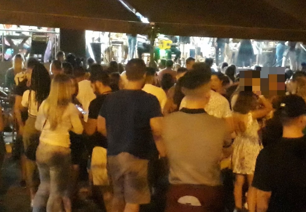 Aglomeração em bar no Distrito Federal — Foto: MPDFT/Divulgação